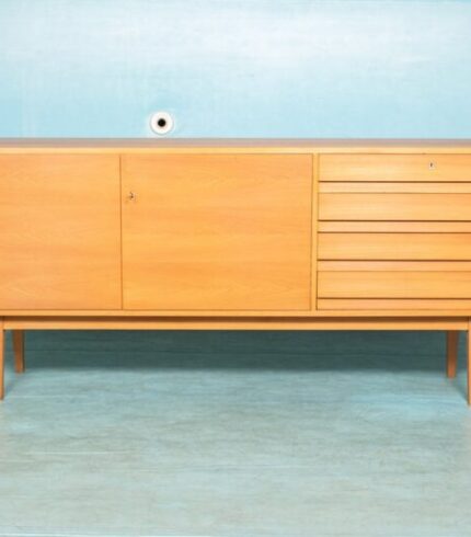 mid-century-blond-sideboard-1960s-1.jpg